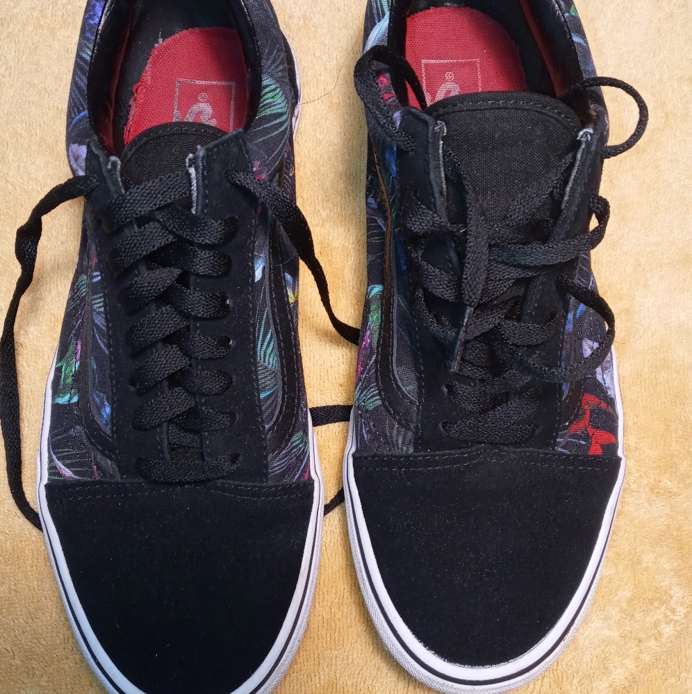 VAN Black sneakers size 9